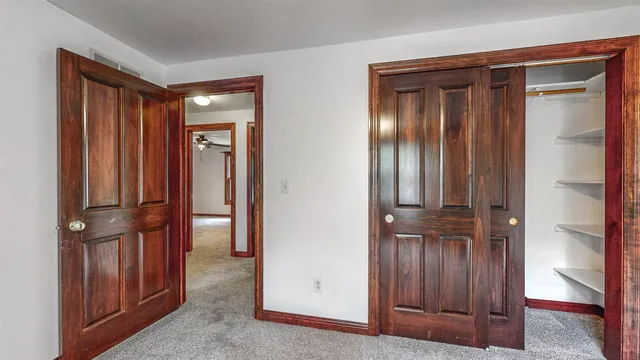 $519,900 | 2055 South Tanager Lane, Suamico, WI 54313