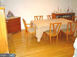 21 Foster Road Pennington, NJ 08534 - Photo 5 of 6 Gallery Image 5