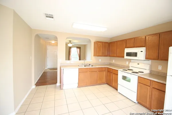$1,795 | 5615 Canaan Cross, San Antonio, TX 78247