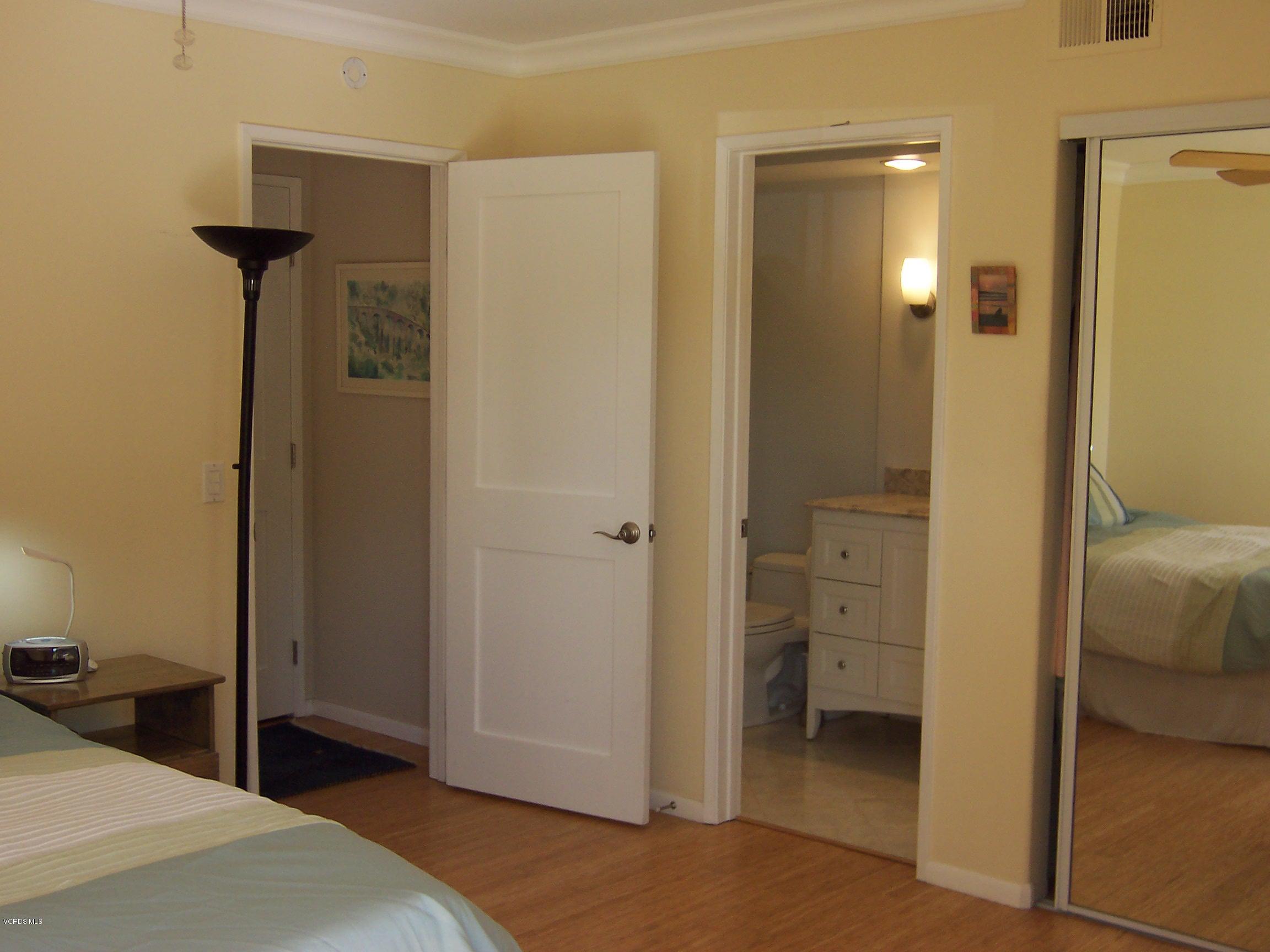 5143 West Wooley Road Oxnard, CA 93035 - Photo 8 of 24 100_3848