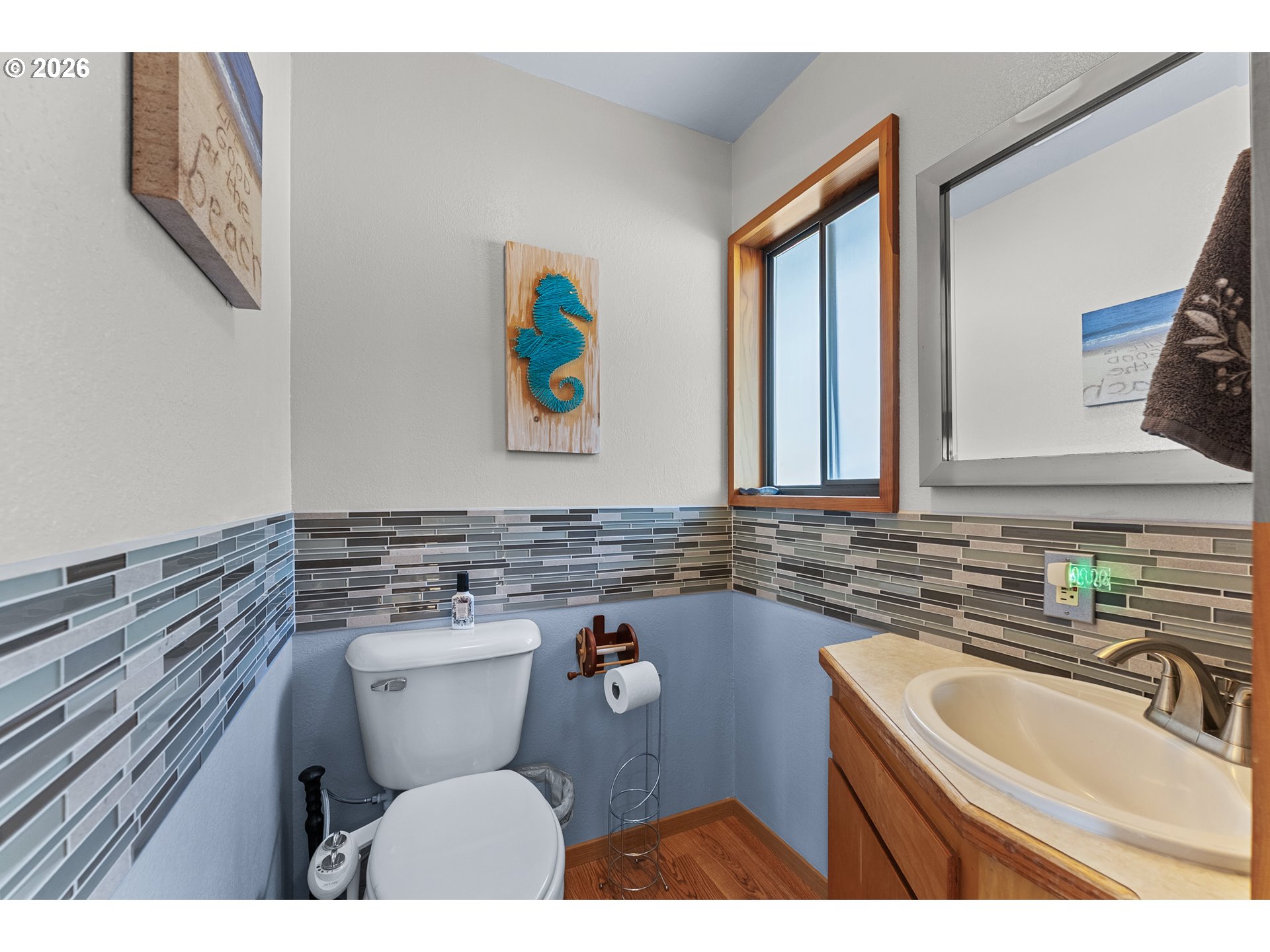 29790 Hound Dog Road Gold Beach, OR 97444 - Photo 10 of 37 Bathroom
