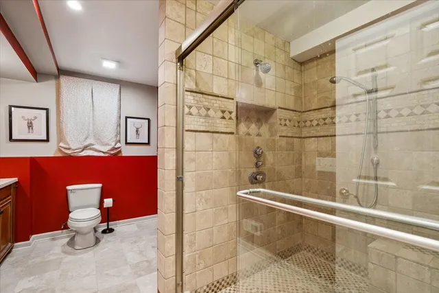 $649,000 | 6255 Murifield Drive, Gurnee, IL 60031