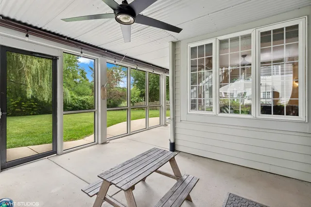 $649,000 | 6255 Murifield Drive, Gurnee, IL 60031