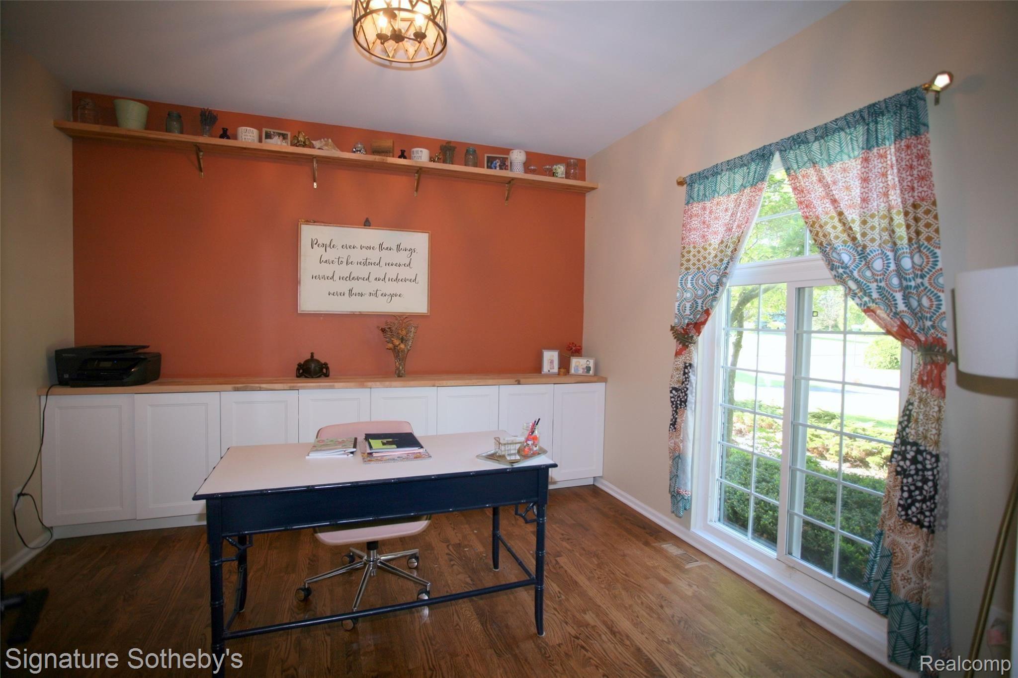 5032 Ashford Road Clarkston, MI 48348 - Photo 14 of 49 First Office