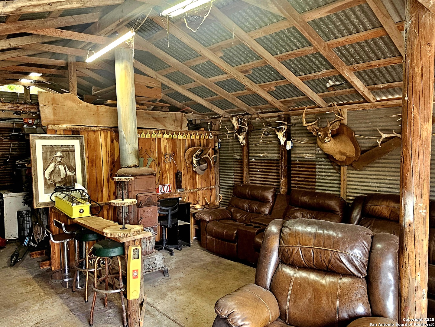 208 Jeff Street Pleasanton, TX 78064 - Photo 19 of 26