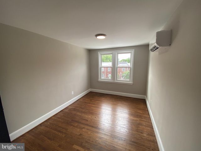 $1,350 | 4758 Lee Highway, Unit 3, Arlington, VA 22207