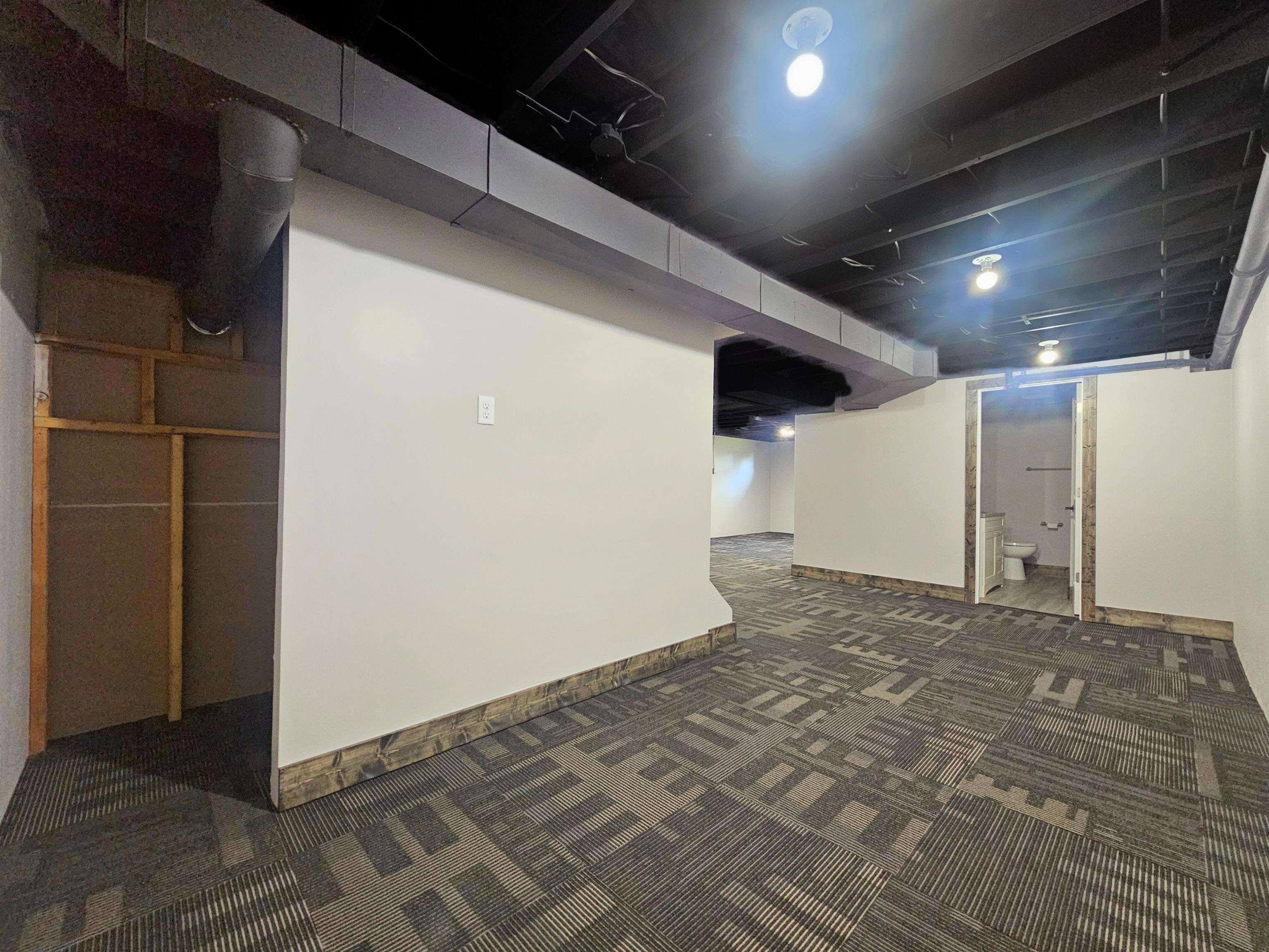 5036 North Belsay Road Flint, MI 48506 - Photo 27 of 48