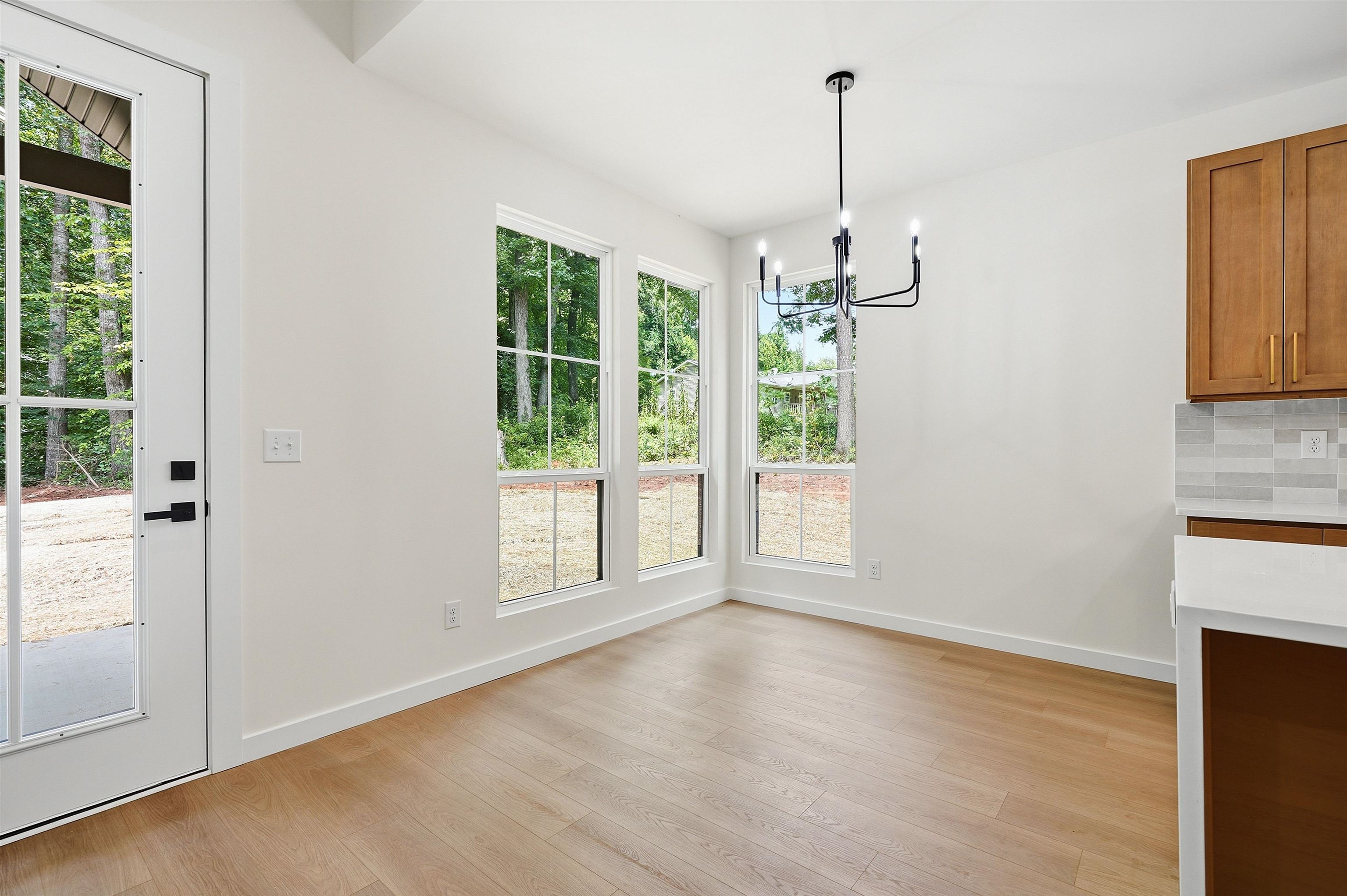 2845 Melvin Hill Road Campobello, SC 29322 - Photo 12 of 37