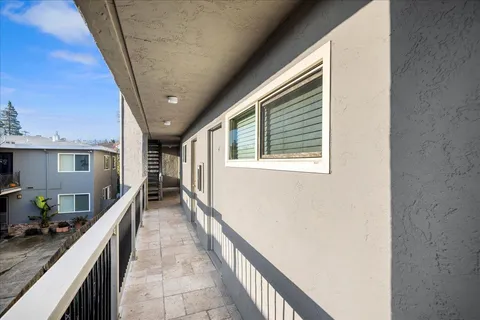 $2,750,000 | 552 Walnut Street, San Carlos, CA 94070