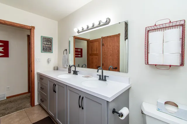 $342,500 | 706 Rensvold Boulevard, Moorhead, MN 56560