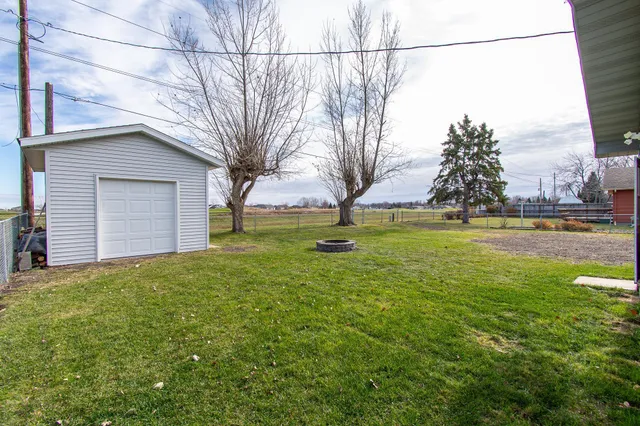 $342,500 | 706 Rensvold Boulevard, Moorhead, MN 56560