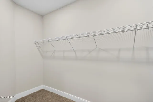 $469,900 | 607 Valley Pointe Drive, Niskayuna, NY 12309