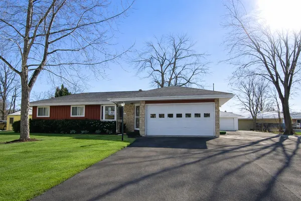 $239,900 | 1905 Roosevelt Avenue, Oshkosh, WI 54901