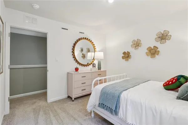 $424,990 | 225 Rolling Mill Lane, Finleyville, PA 15332