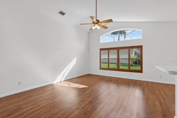 $625,000 | 1021 Southeast Westminster Place, Stuart, FL 34997