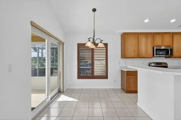 $625,000 | 1021 Southeast Westminster Place, Stuart, FL 34997