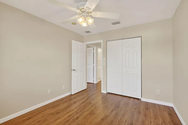 $625,000 | 1021 Southeast Westminster Place, Stuart, FL 34997