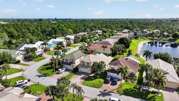 $625,000 | 1021 Southeast Westminster Place, Stuart, FL 34997