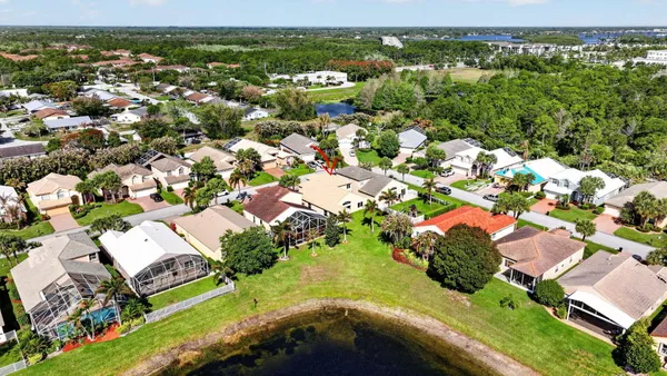 $625,000 | 1021 Southeast Westminster Place, Stuart, FL 34997