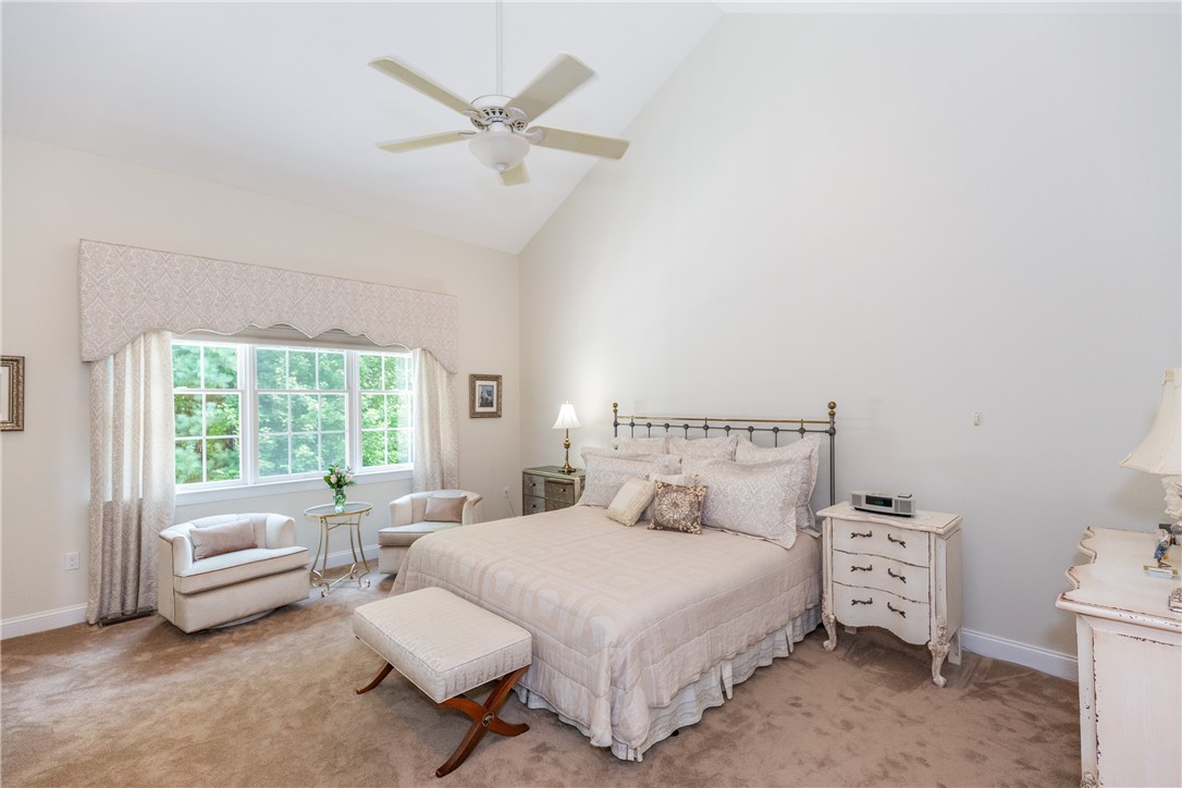 419 Albion Road, Unit 6 Lincoln, RI 02865 - Photo 17 of 49