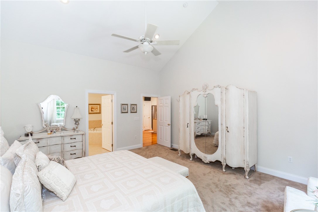 419 Albion Road, Unit 6 Lincoln, RI 02865 - Photo 18 of 49