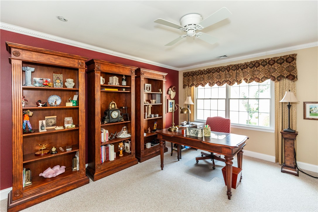 419 Albion Road, Unit 6 Lincoln, RI 02865 - Photo 32 of 49