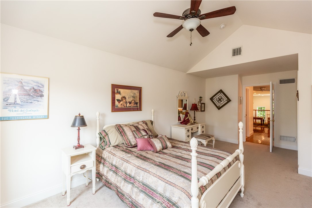 419 Albion Road, Unit 6 Lincoln, RI 02865 - Photo 37 of 49