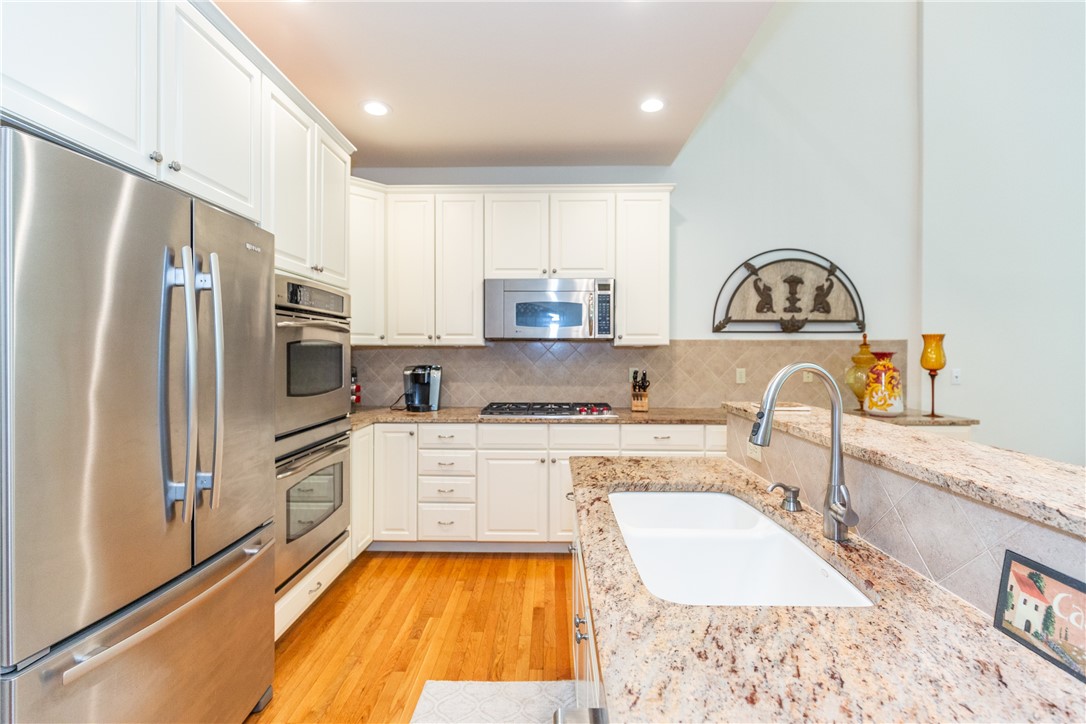 419 Albion Road, Unit 6 Lincoln, RI 02865 - Photo 8 of 49