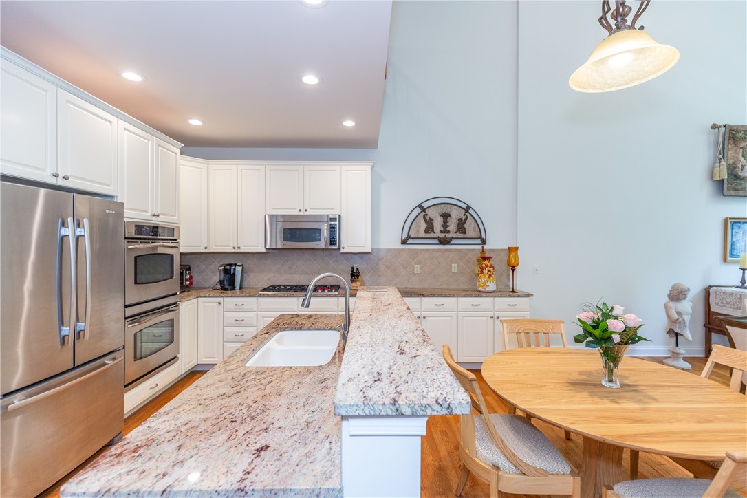 419 Albion Road, Unit 6 Lincoln, RI 02865 - Photo 10 of 49