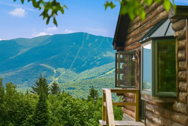 $1,795,000 | 421 Stagecoach Road, Fayston, VT 05673
