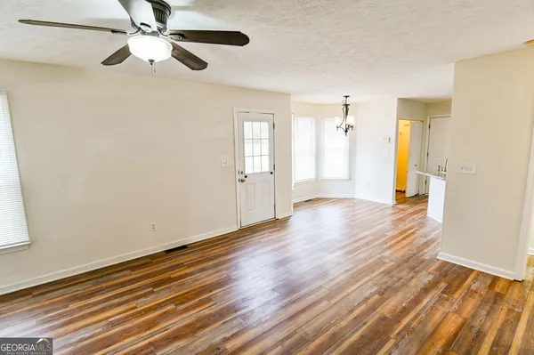 $1,995 | 105 North Oakland Circle, McDonough, GA 30253