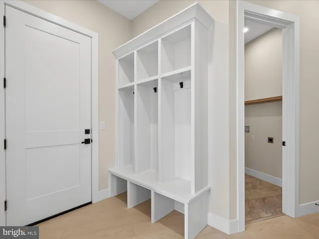 $1,595,000 | 297 Sarsen Drive, Lititz, PA 17543