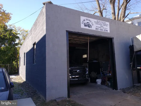 $175,000 | 908 Cedar Avenue, Darby, PA 19023