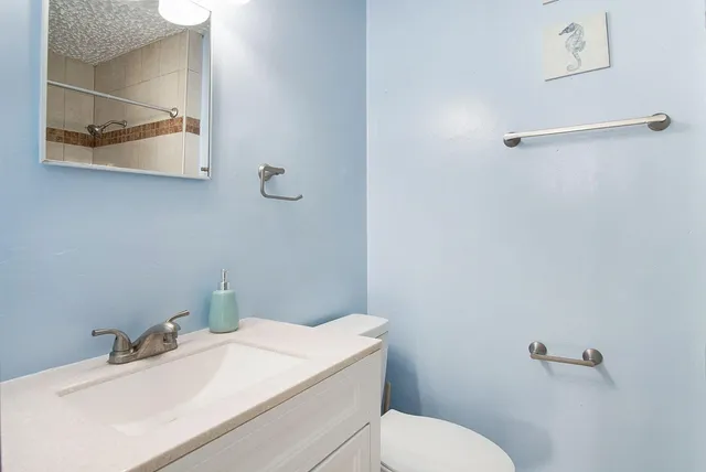 $319,900 | 2902 Essex Drive, Fort Pierce, FL 34946