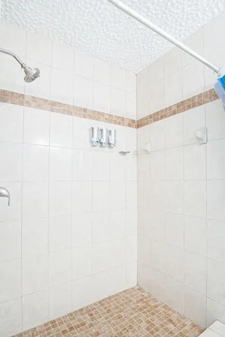 $319,900 | 2902 Essex Drive, Fort Pierce, FL 34946