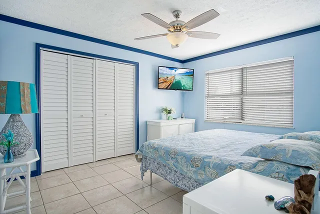 $319,900 | 2902 Essex Drive, Fort Pierce, FL 34946