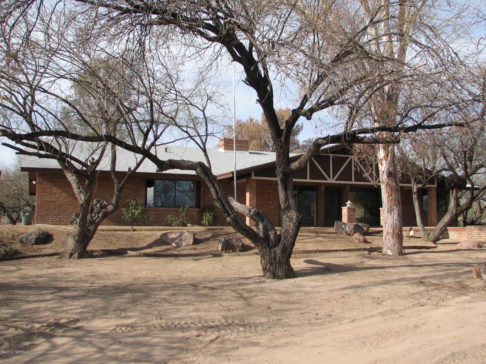9035 East Bears Path Road Tucson, AZ 85749 - Photo 3 of 33