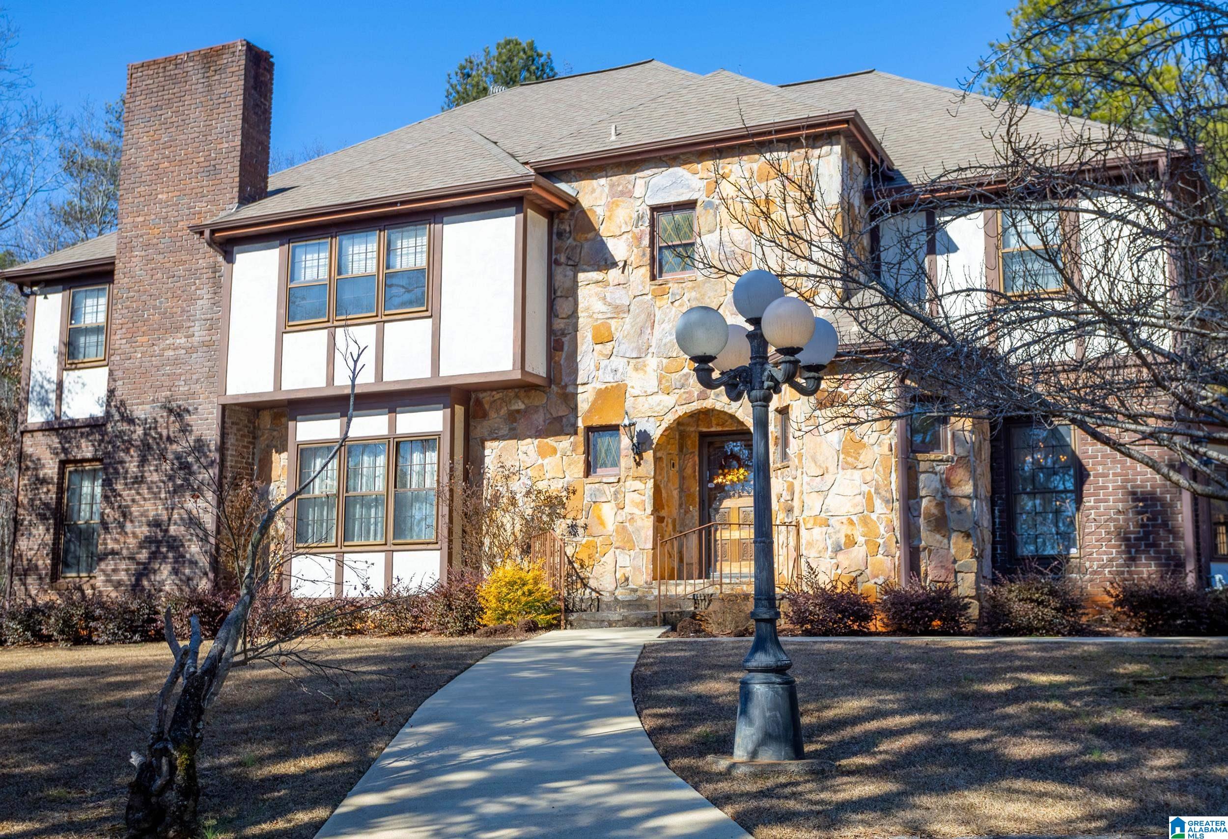 2930 Coleman Road Anniston, AL 36207 - Photo 1 of 49