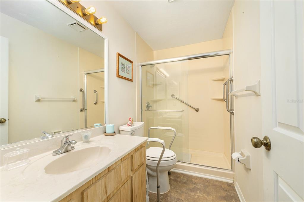 3703 Northeast 16th Place Ocala, FL 34470 - Photo 32 of 40
