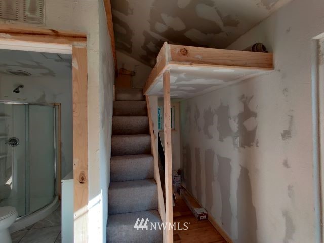 14512 Vantine Road Southeast Tenino, WA 98589 - Photo 14 of 28 Gallery Image 14