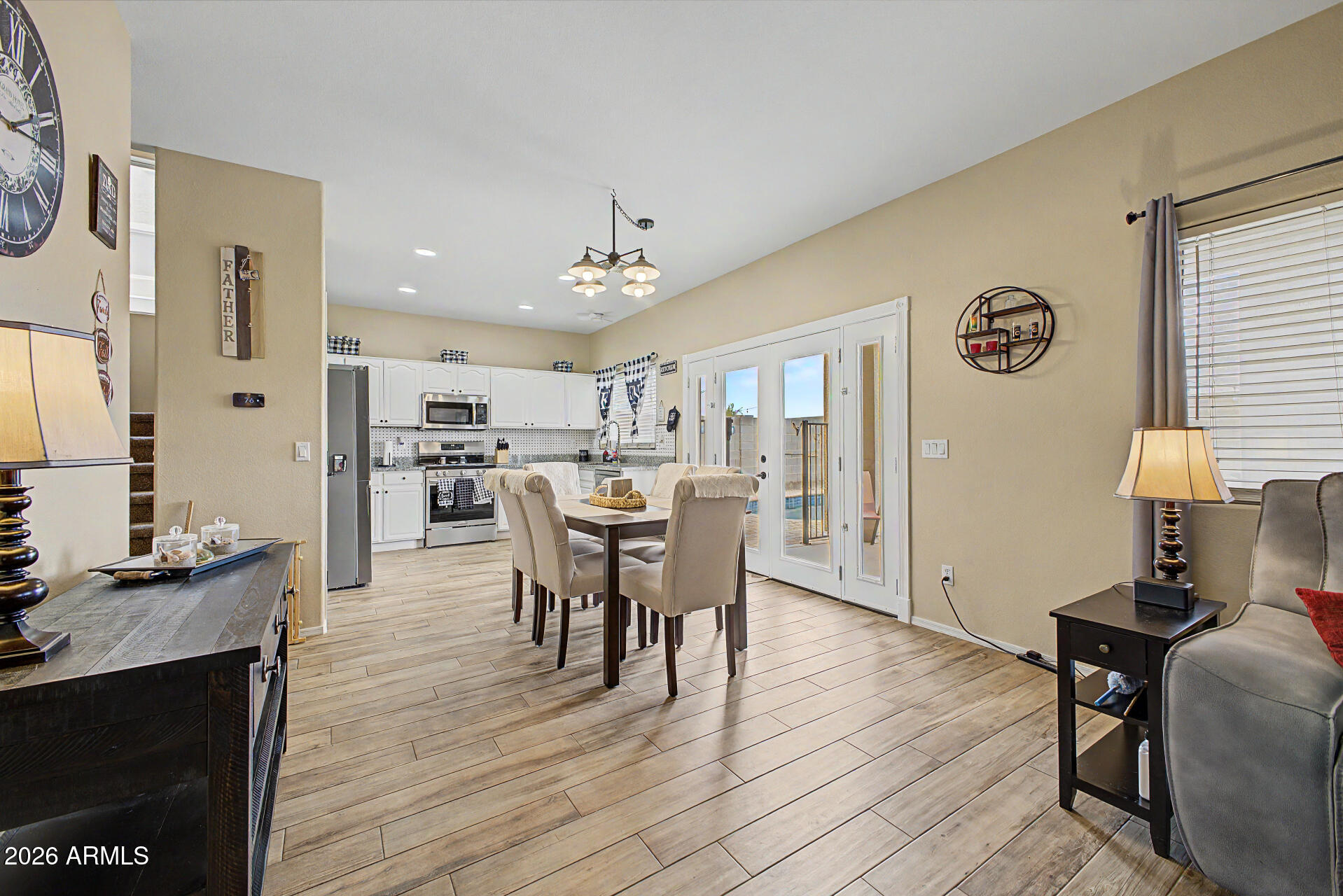 3675 South Joshua Tree Lane Gilbert, AZ 85297 - Photo 8 of 33