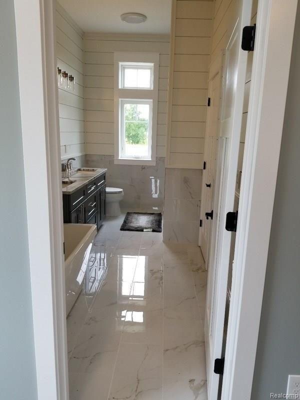 2184 Krouse Road Owosso, MI 48867 - Photo 66 of 97 24181910-66.jpg