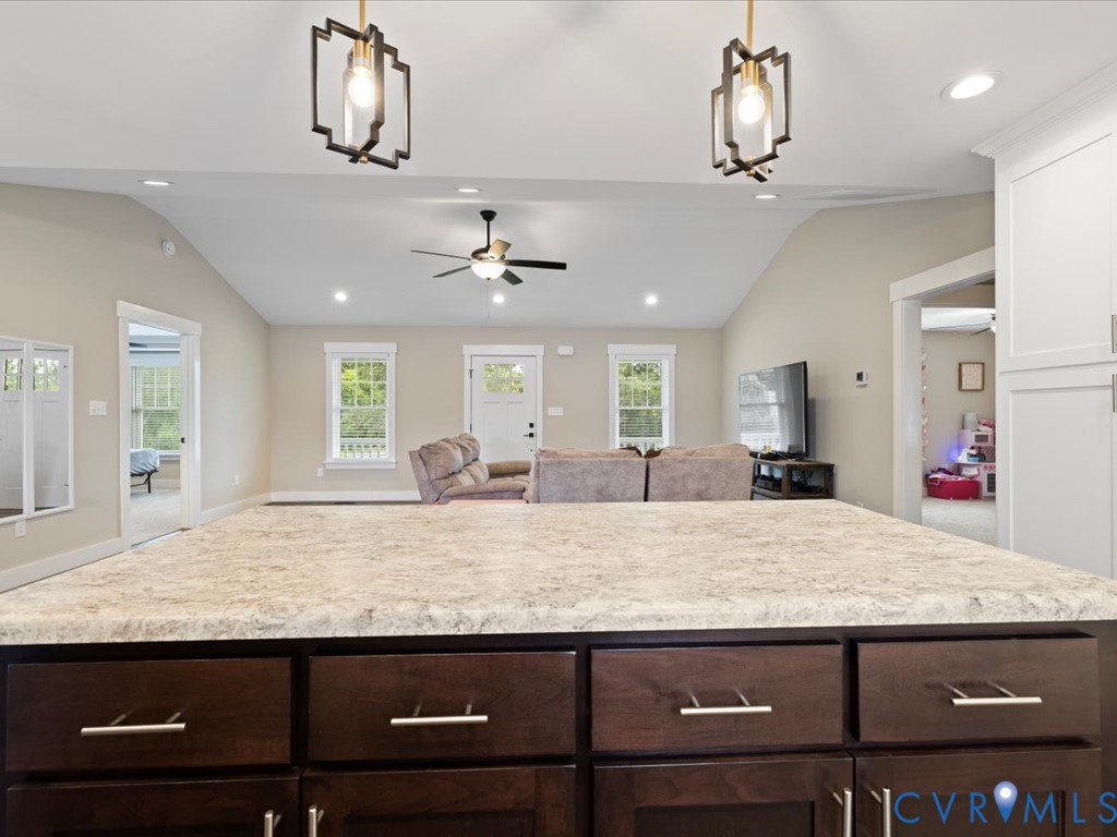 25509 Front Road Petersburg, VA 23803 - Photo 14 of 32 Gallery Image 14