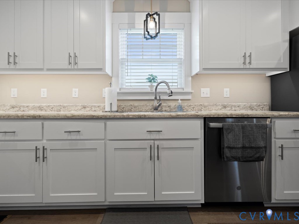 25509 Front Road Petersburg, VA 23803 - Photo 24 of 32 Gallery Image 24