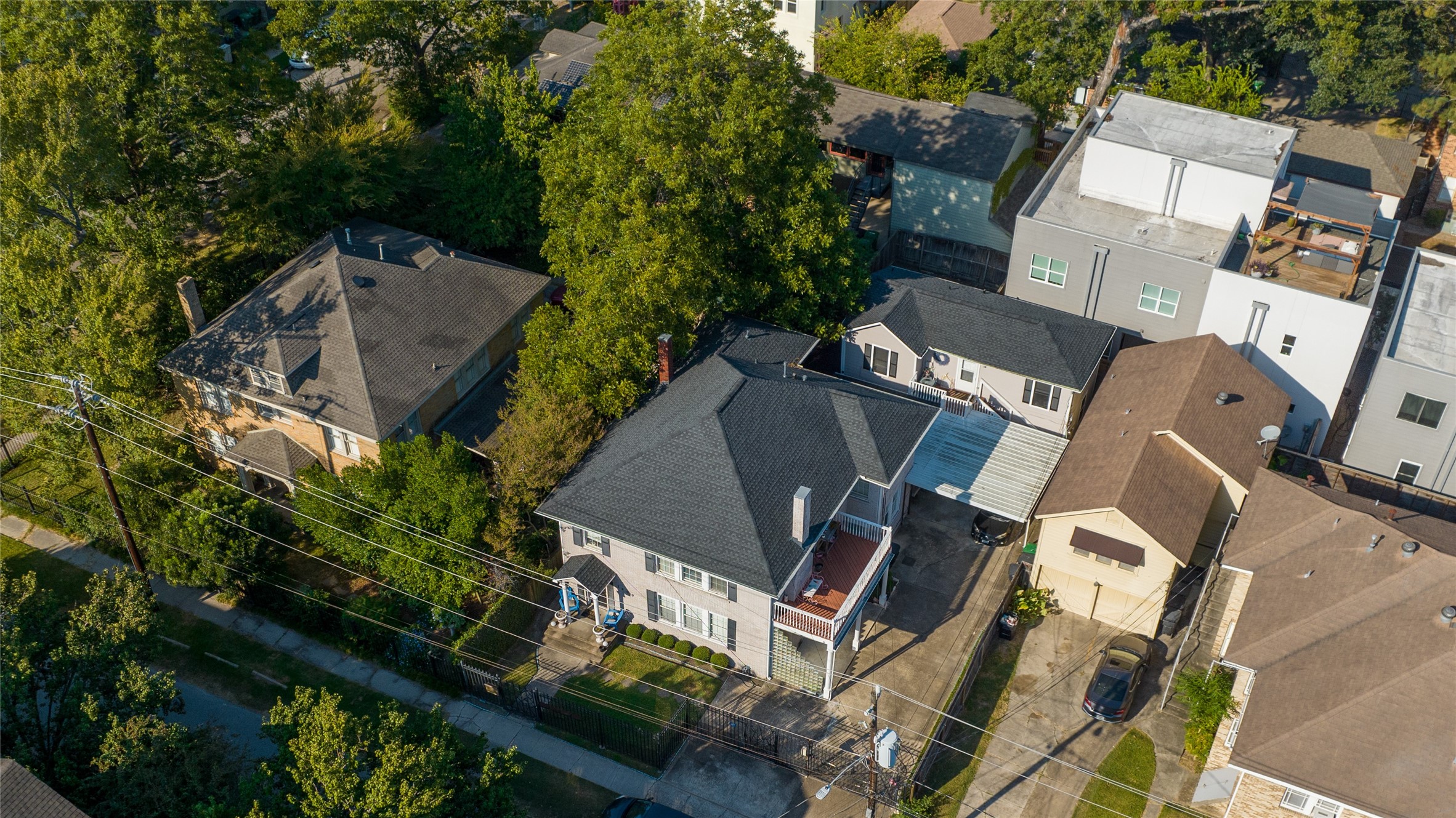 1409 Wentworth Street Houston, TX 77004 - Photo 19 of 20 Lot size maximizing it's space with 4 income producing units.