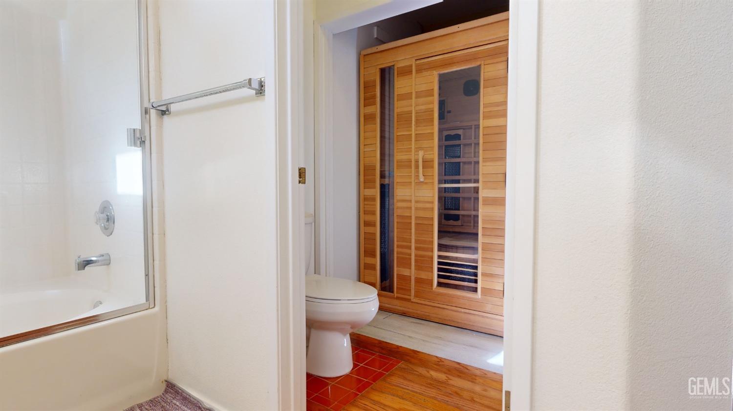 Undisclosed Address Bakersfield, CA 93313 - Photo 24 of 37 a view of bathroom with a bathtub and shower