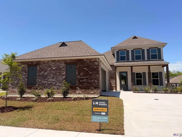 $427,030 | 21513 Blue Fin Drive, Springfield, LA 70462