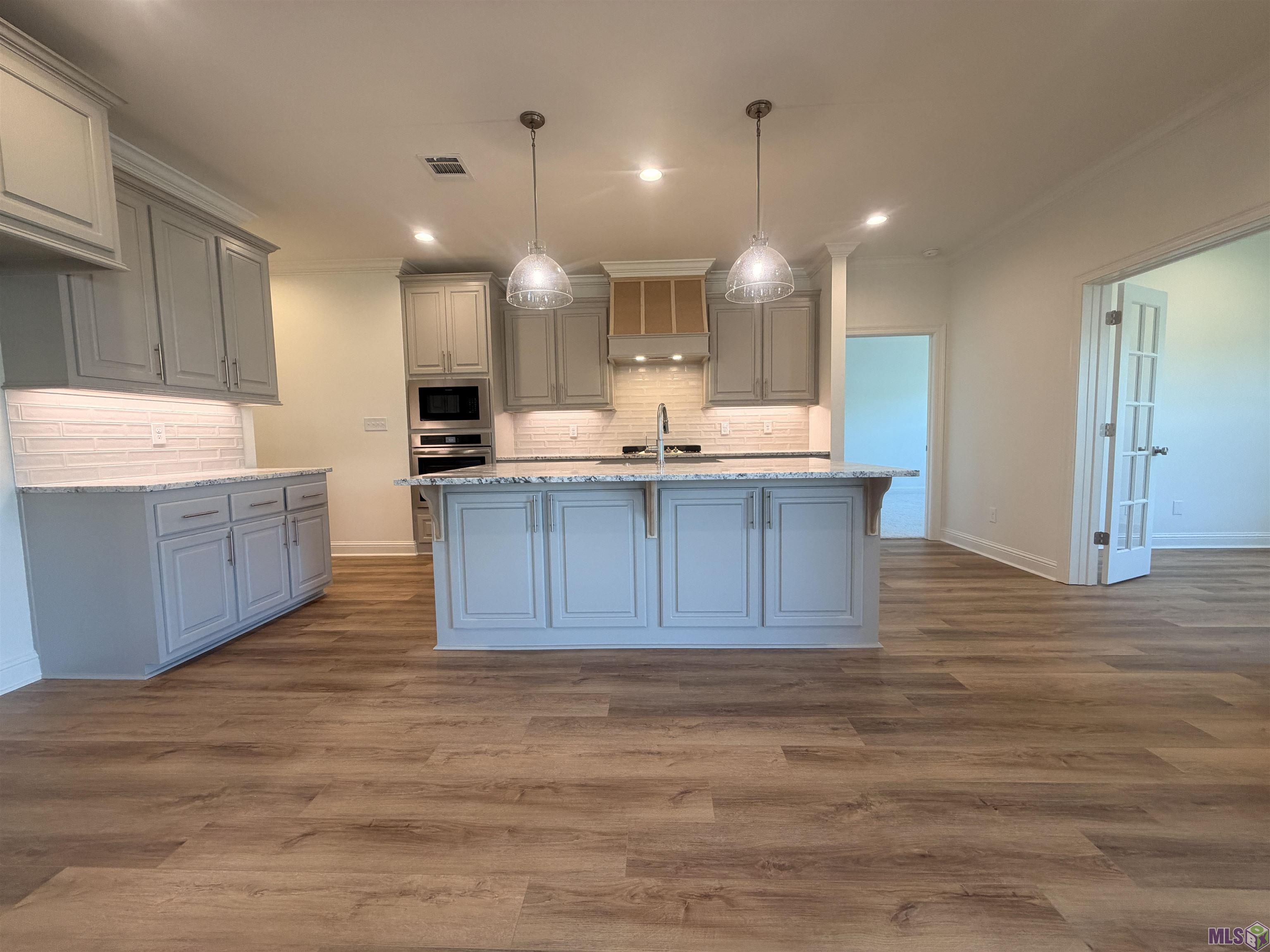 21513 Blue Fin Drive Springfield, LA 70462 - Photo 7 of 40 Progress as of 4/20/26