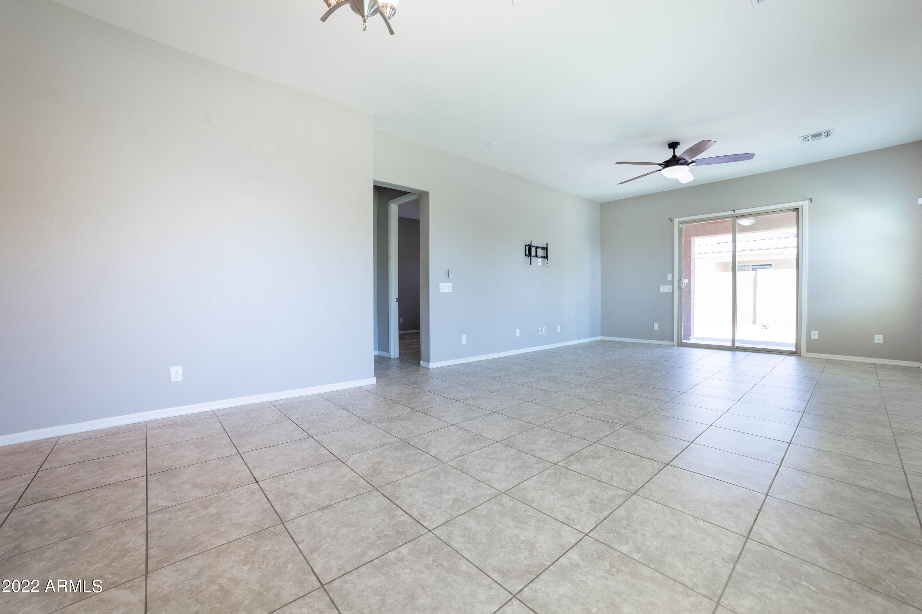 21142 West Coronado Road Buckeye, AZ 85396 - Photo 9 of 18 IMG_4648-HDR-2