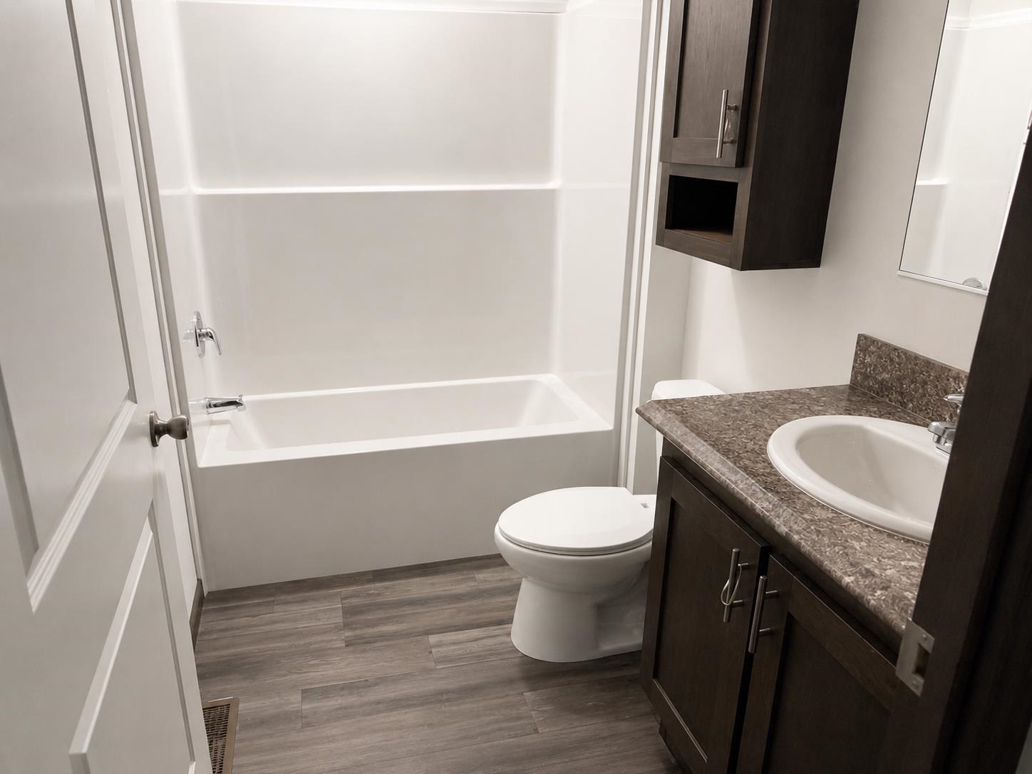 4 Osborne Road, Unit 4A/4B Barre Town, VT 05641 - Photo 6 of 7